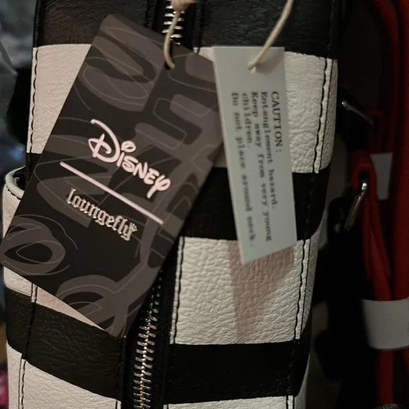 NWT Loungefly 101 Dalmatian backpack - Picture 3 of 6